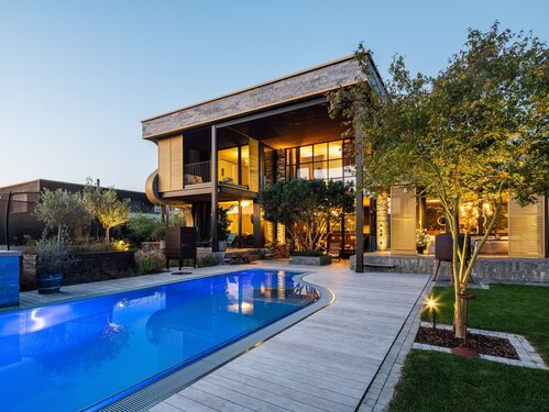 Private
Aussenpools