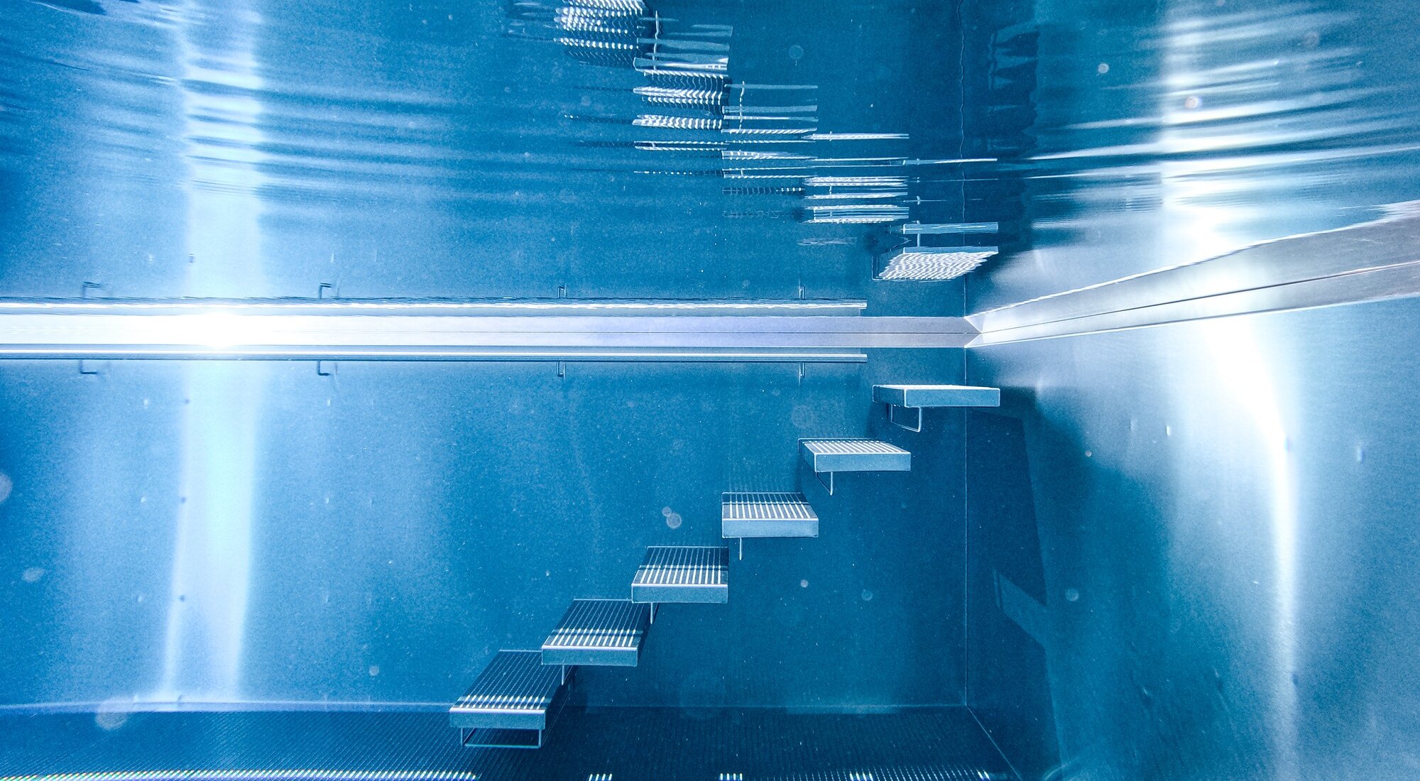 Slides - Edelstahlbecken